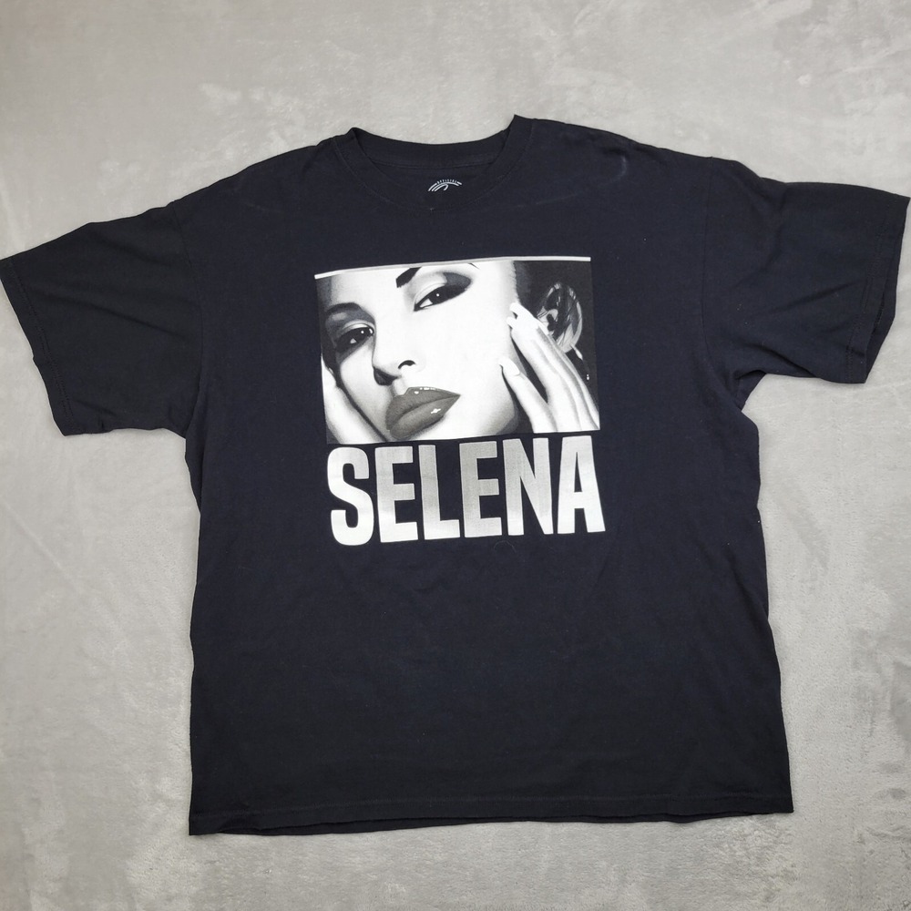 Selena‎ Shirt Men XL Crewneck Tejano Mexico RIP Merch Concert Tour Latina Adult
